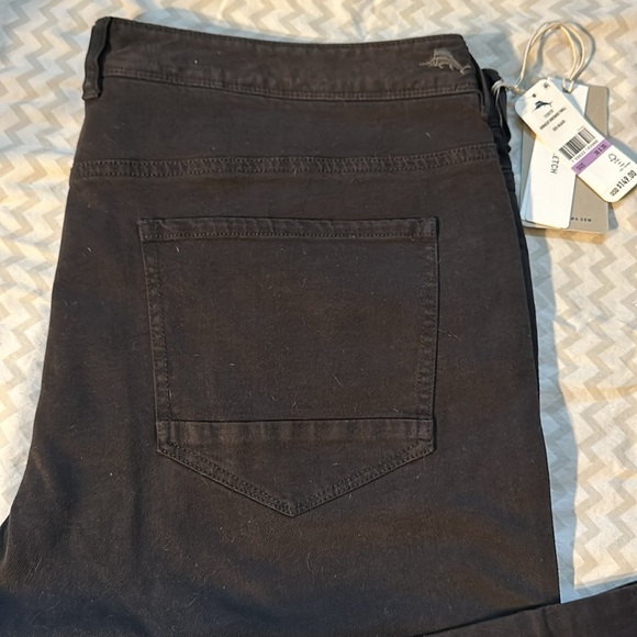 Men’s Tommy Bahama Vintage Fit Pants - Picture 2 of 8